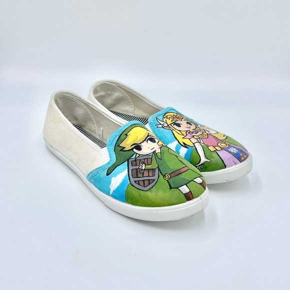 RARE Legend of Zelda Wind Waker Custom Painted Canvas Slip On Shoes Women’s Sz 8 - Picture 1 of 14